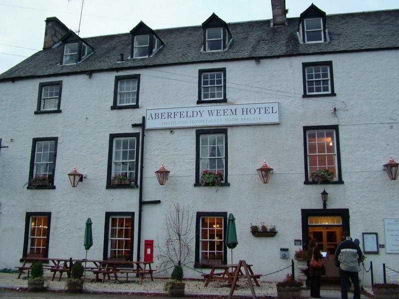 The Weem Inn Aberfeldy Exterior photo